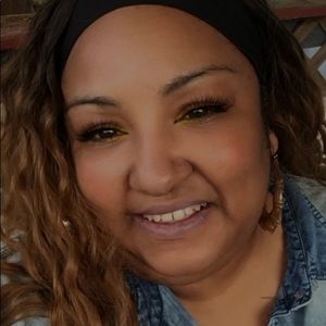 Meet your Posher, Sonia